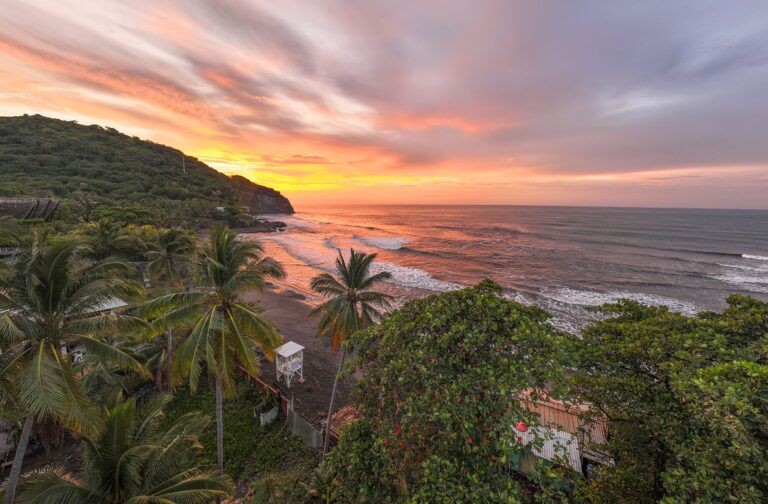 Playa El Zonte, Strand in El Salvador