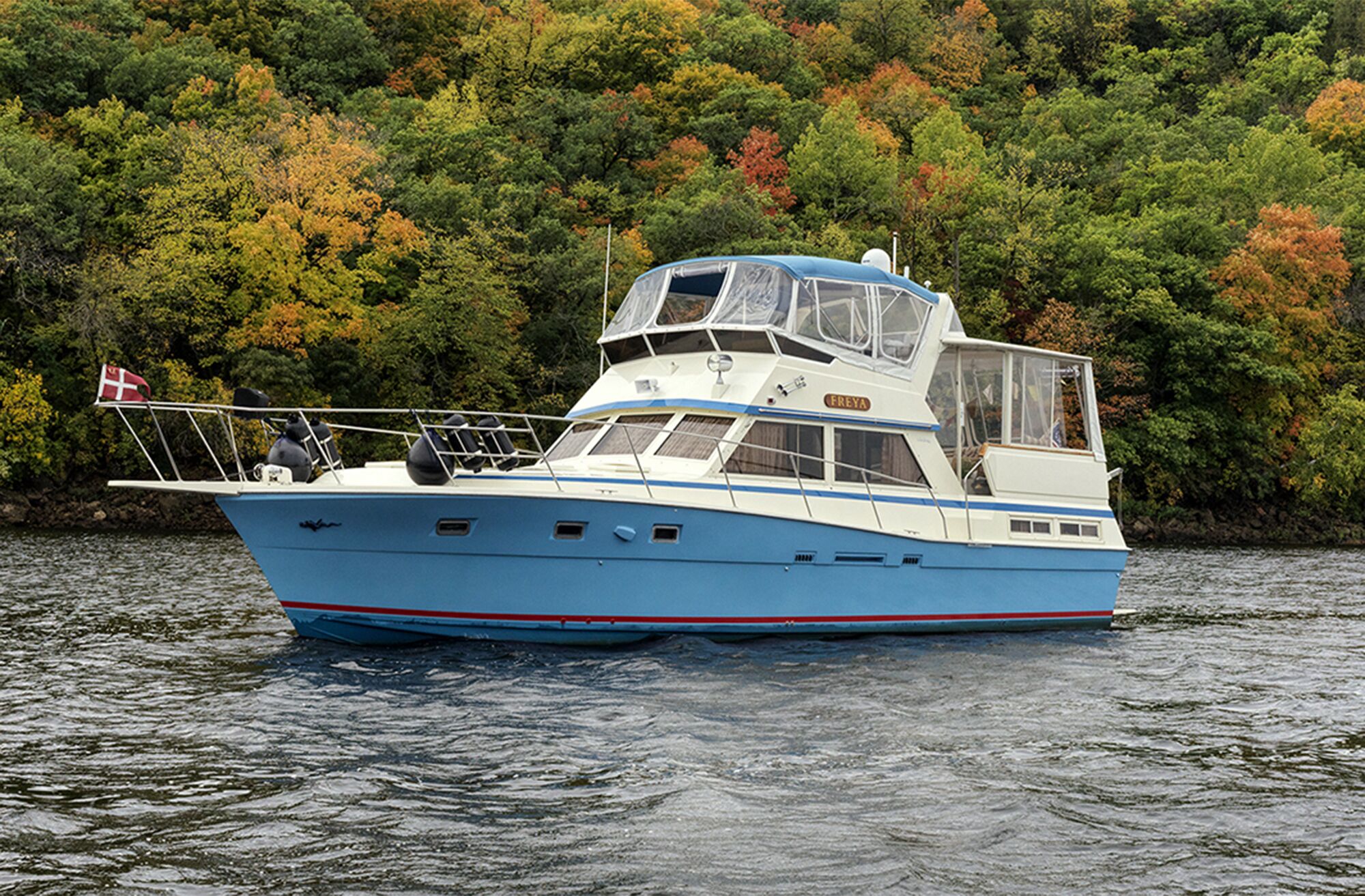 Viking 44 motoryacht