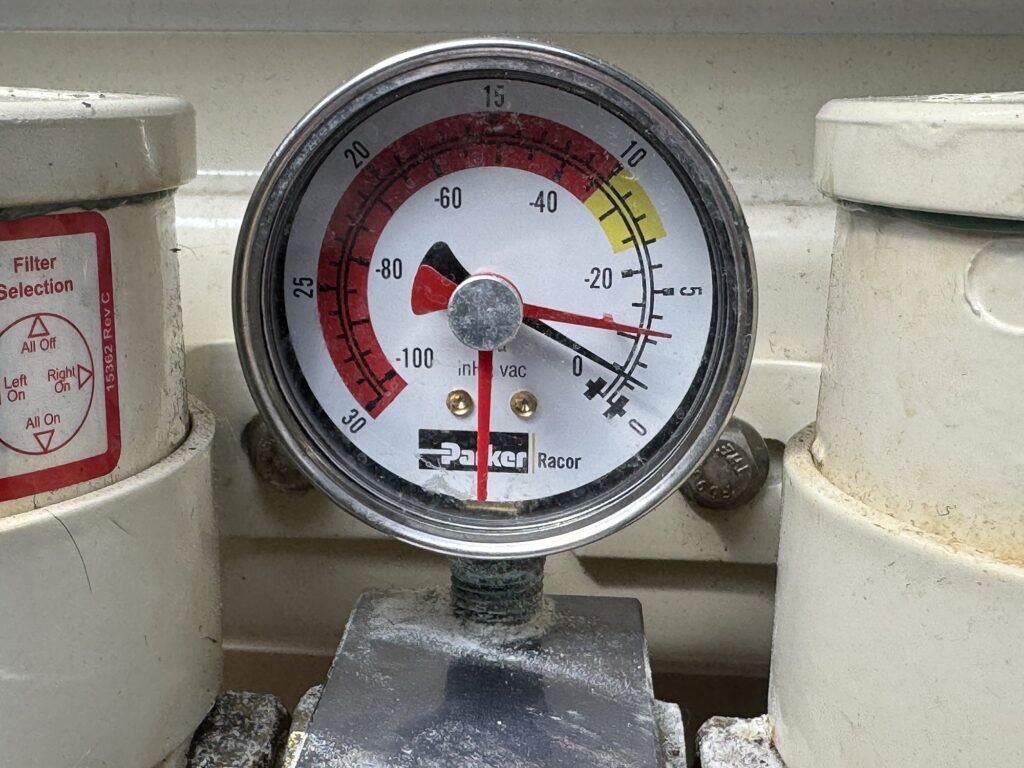 vacuum gauge